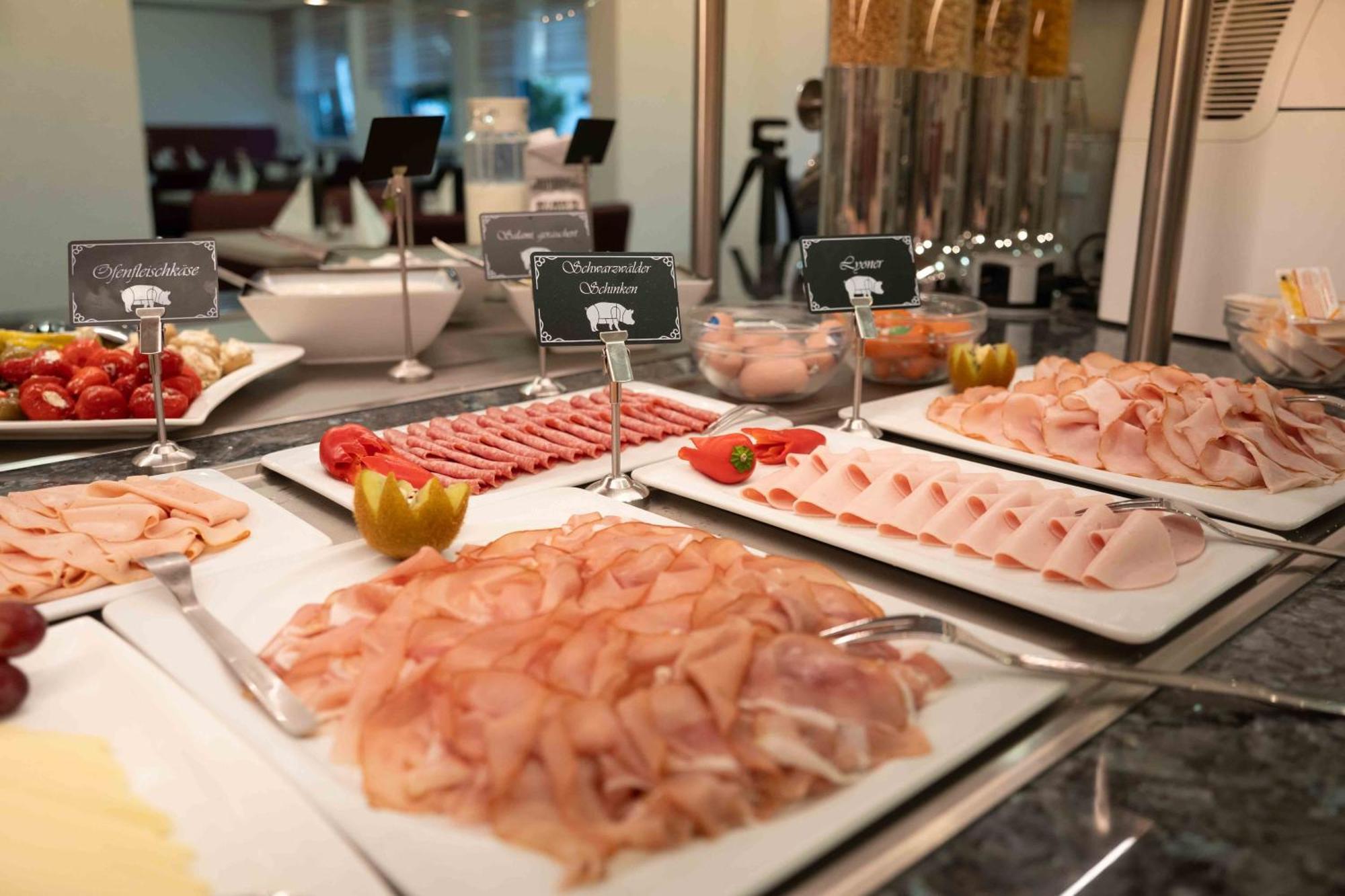 Hotel Am Freischuetz Huerth Ngoại thất bức ảnh