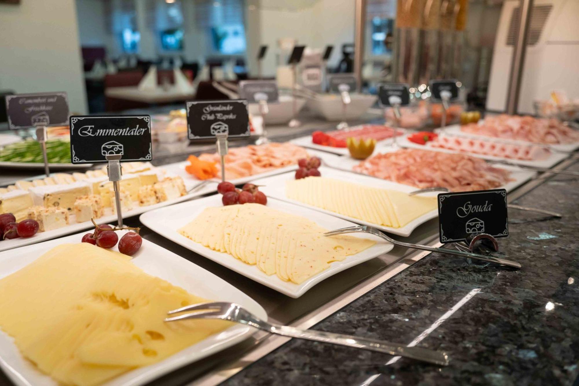 Hotel Am Freischuetz Huerth Ngoại thất bức ảnh