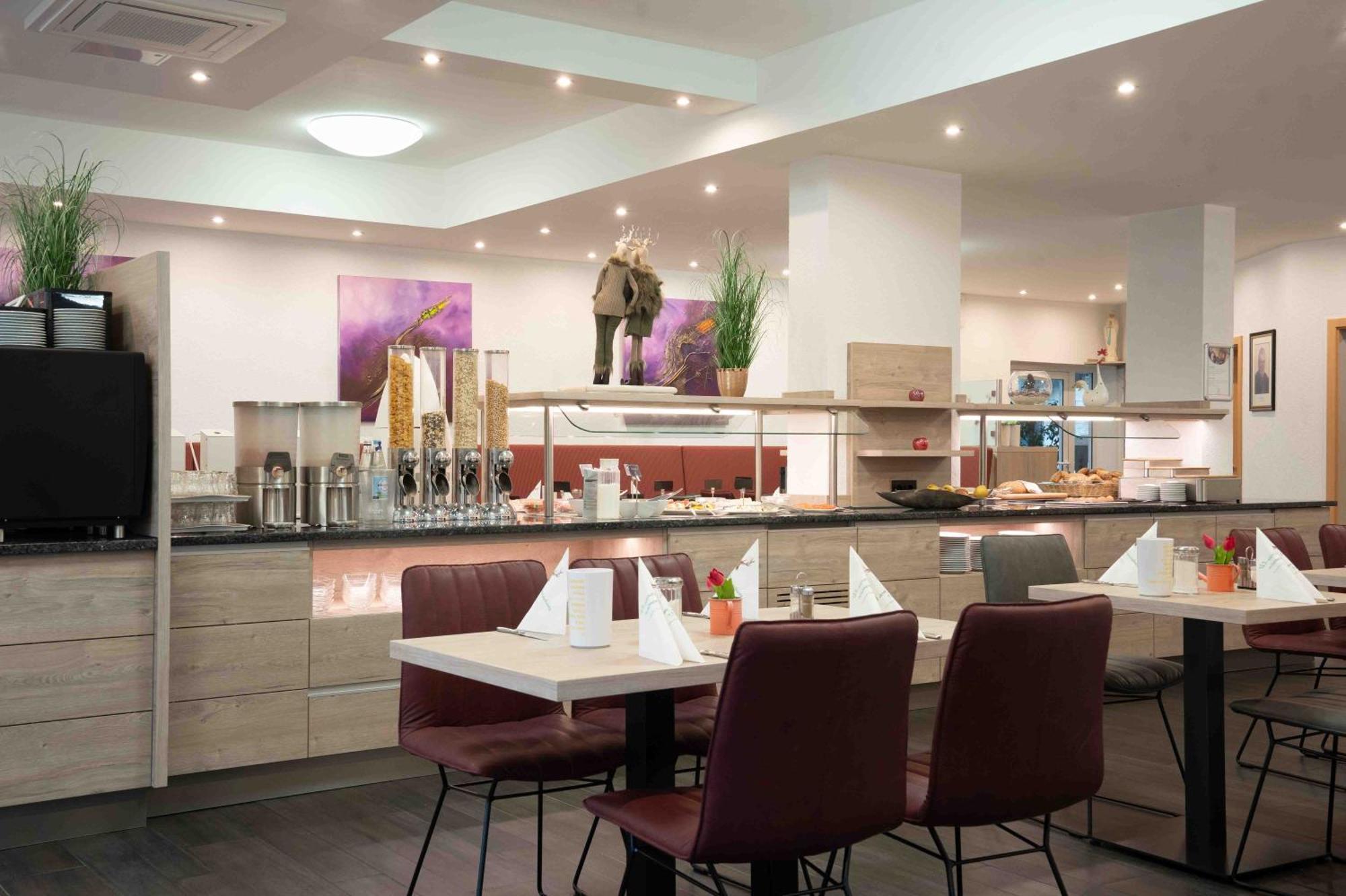 Hotel Am Freischuetz Huerth Ngoại thất bức ảnh