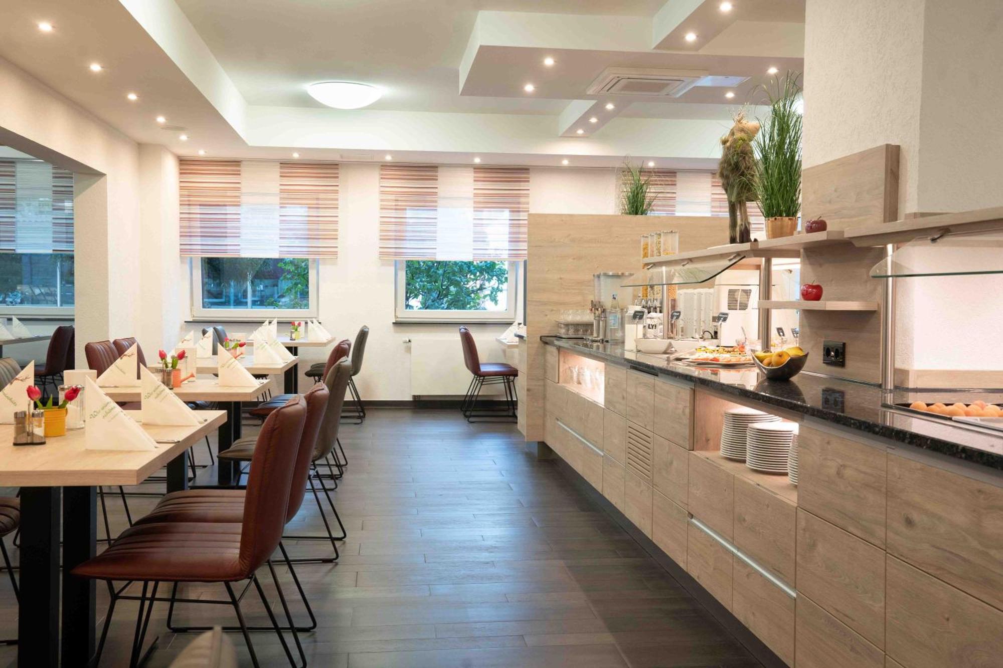 Hotel Am Freischuetz Huerth Ngoại thất bức ảnh