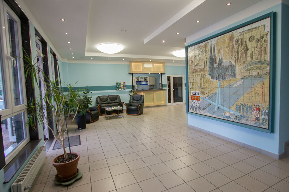 Hotel Am Freischuetz Huerth Ngoại thất bức ảnh